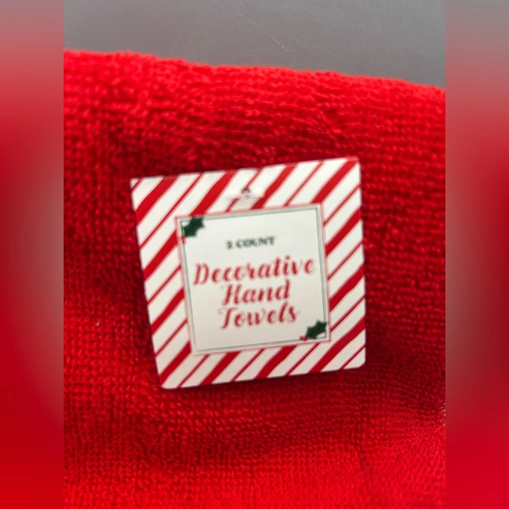 Target Bullseye Playground Red Bow Christmas Hand Towel Set White Bow 2025 NEW